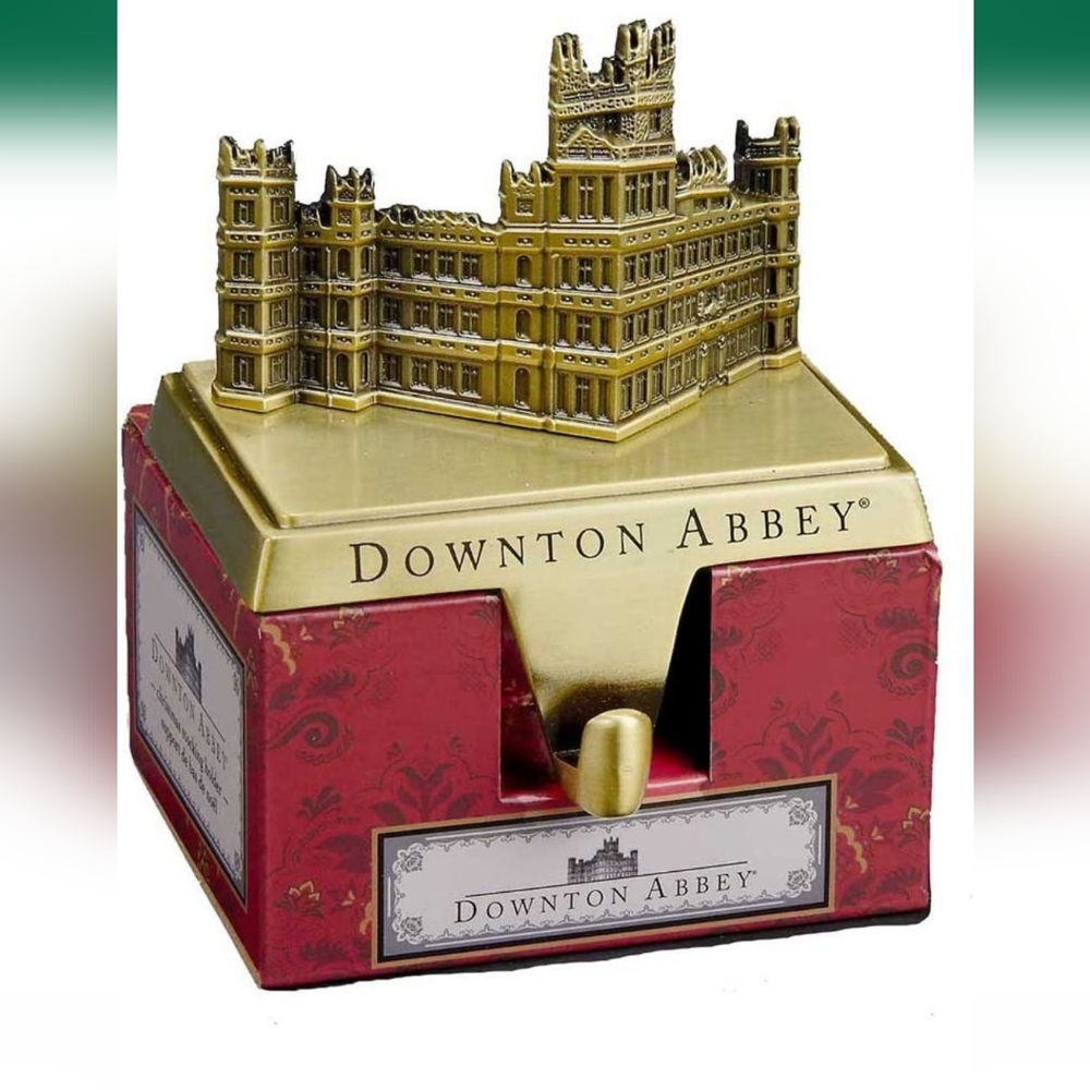 KURT S ADLER MASTERPIECE DOWNTON ABBEY CASTLE BRONZE COLORED STOCKING HOLDER